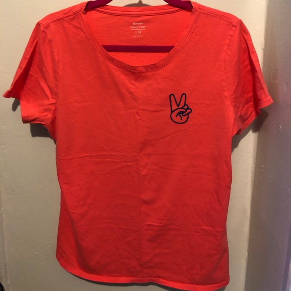Old Navy t-shirt - Picture 1 of 2